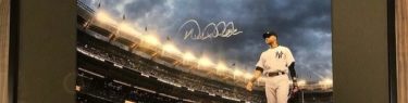 STEINER Derek Jeter Autographed 10×16 Photo