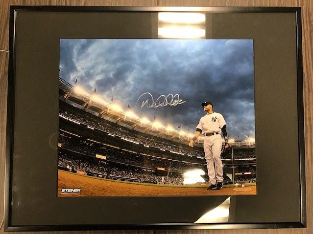 STEINER Derek Jeter Autographed 10×16 Photo