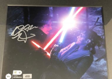 直筆サイン入り TOPPS スターウォーズ オフィシャルフォト カイロ・レン(アダム・ドライバー) 8"x10"