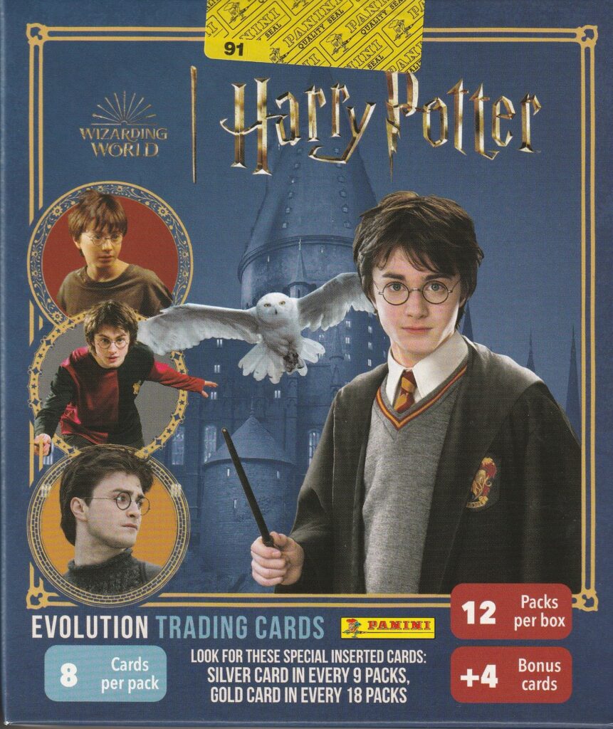 PANINI Harry Potter Evolution Trading Cards Mega Box【製品情報